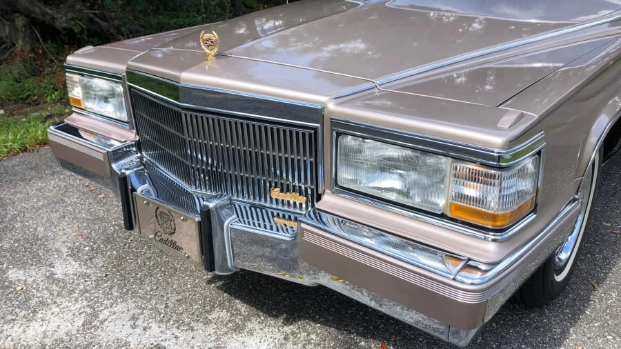 1990 Cadillac Brougham - Image 7 of 20
