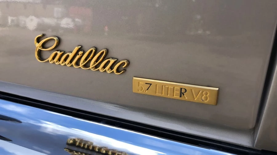 1990 Cadillac Brougham - Image 8 of 20