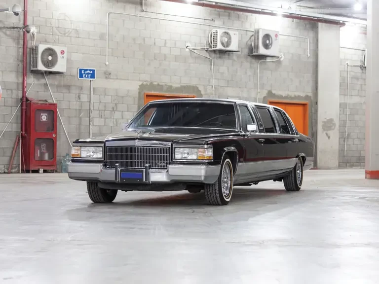 1990 Cadillac Brougham - Image 2 of 11
