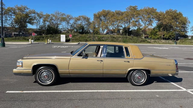 1990 Cadillac Brougham - Image 2 of 16