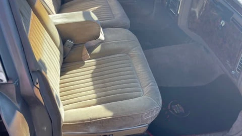 1990 Cadillac Brougham - Image 4 of 16