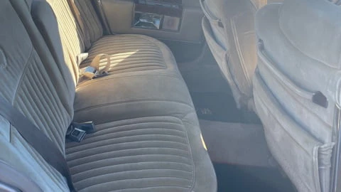 1990 Cadillac Brougham - Image 5 of 16