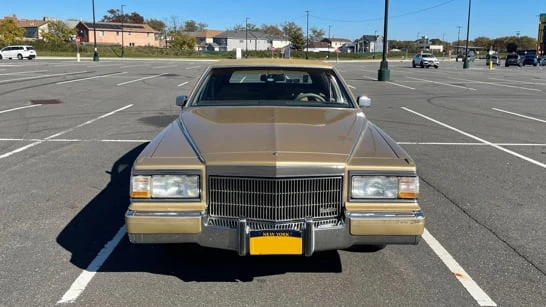 1990 Cadillac Brougham - Image 10 of 16