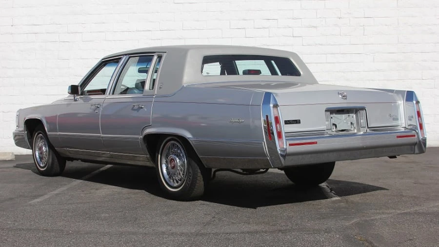 1990 Cadillac Brougham - Image 3 of 11