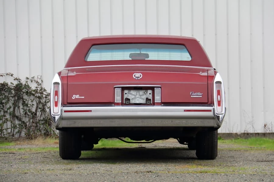 1990 Cadillac Brougham - Image 11 of 25