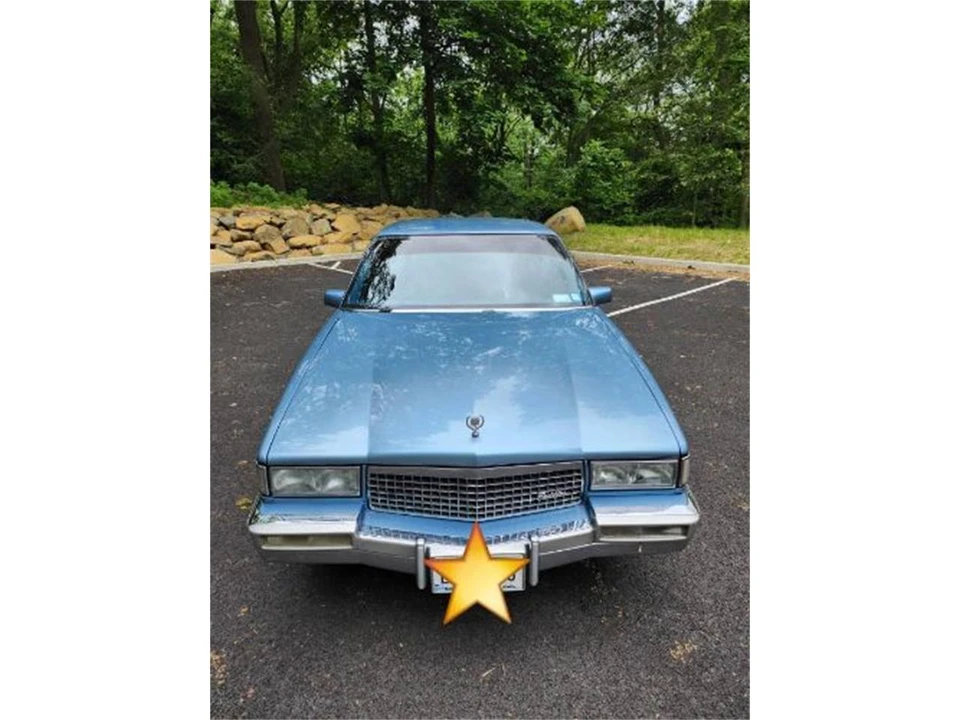 1990 Cadillac DeVille 6th Gen - Image 14 of 15