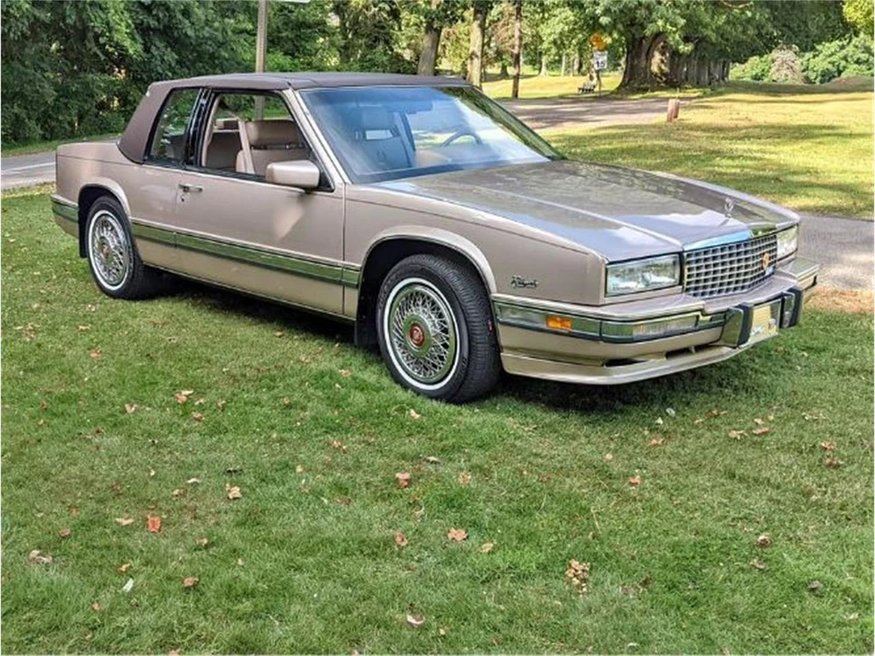 1990 Cadillac Eldorado 11th Gen - Image 10 of 13