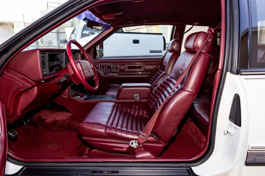 1990 Cadillac Eldorado 11th Gen - Image 4 of 12