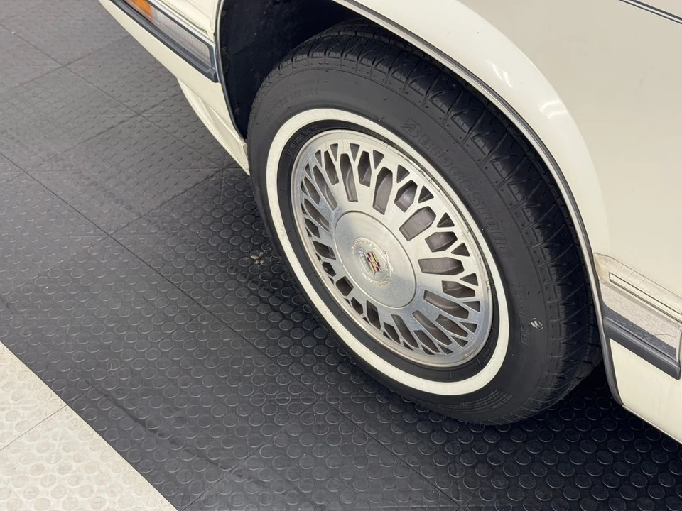 1990 Cadillac Eldorado 11th Gen - Image 12 of 12