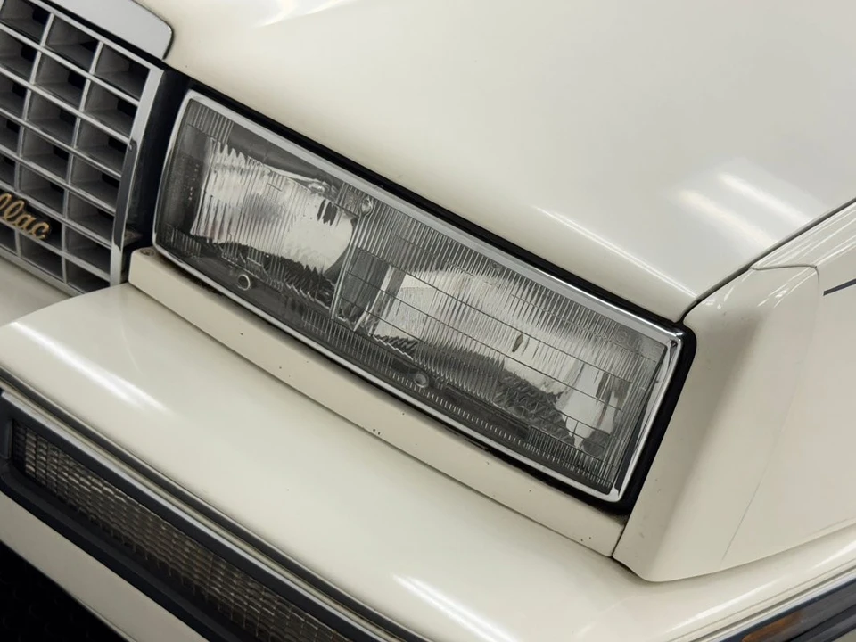 1990 Cadillac Eldorado 11th Gen - Image 10 of 12