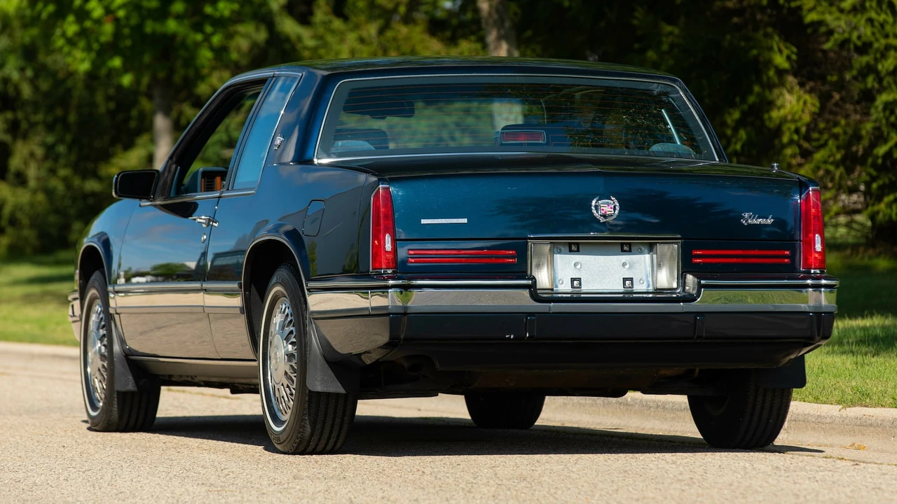 1990 Cadillac Eldorado 11th Gen - Image 13 of 30