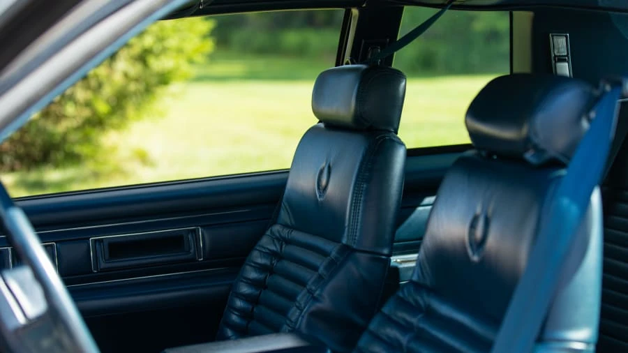1990 Cadillac Eldorado 11th Gen - Image 23 of 30