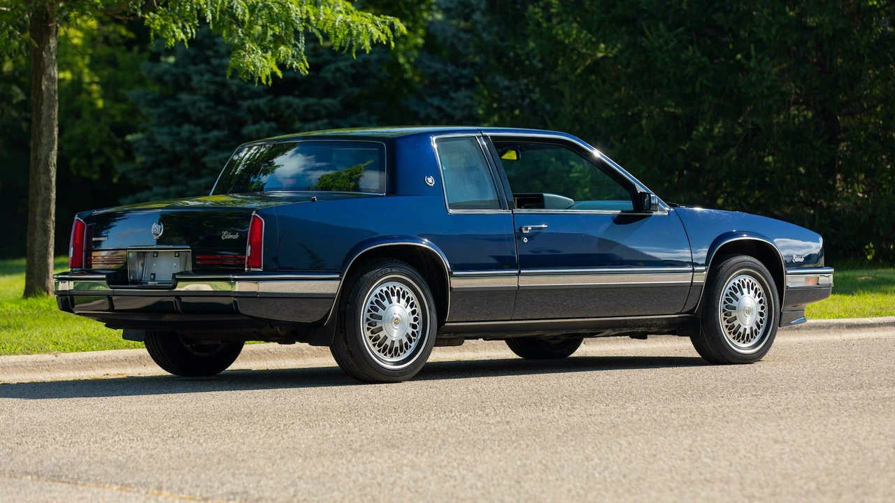 1990 Cadillac Eldorado 11th Gen - Image 21 of 30