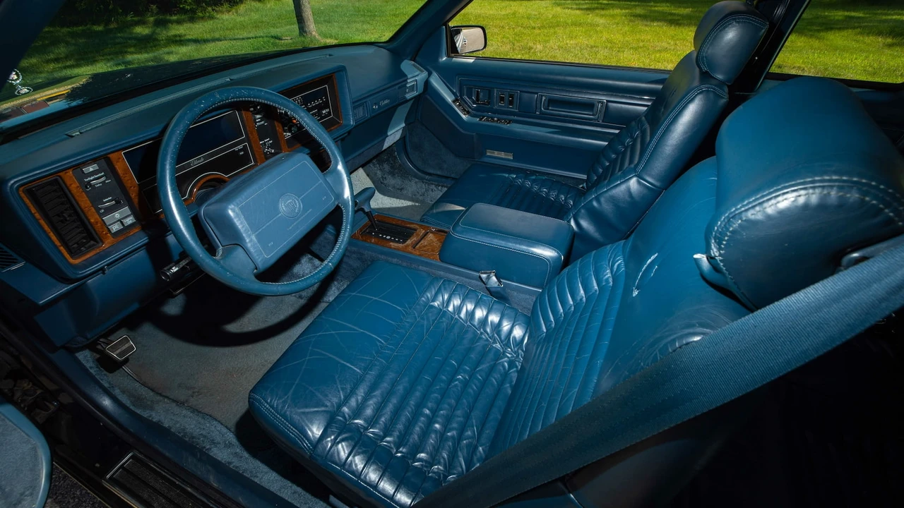 1990 Cadillac Eldorado 11th Gen - Image 25 of 30