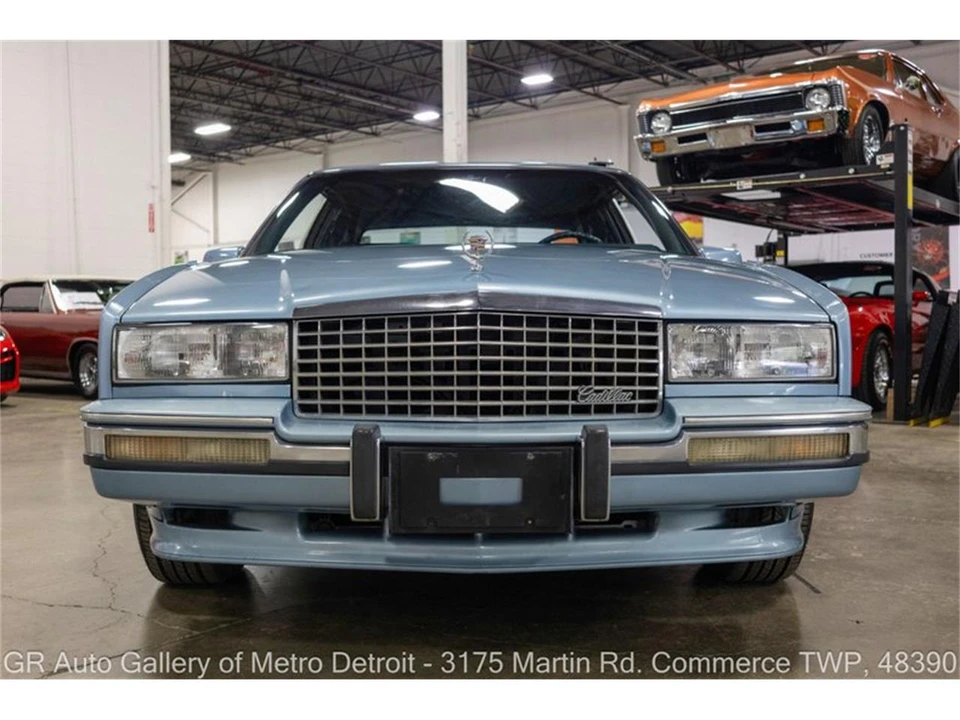 1990 Cadillac Eldorado 11th Gen - Image 12 of 31