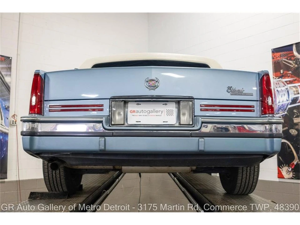 1990 Cadillac Eldorado 11th Gen - Image 19 of 31