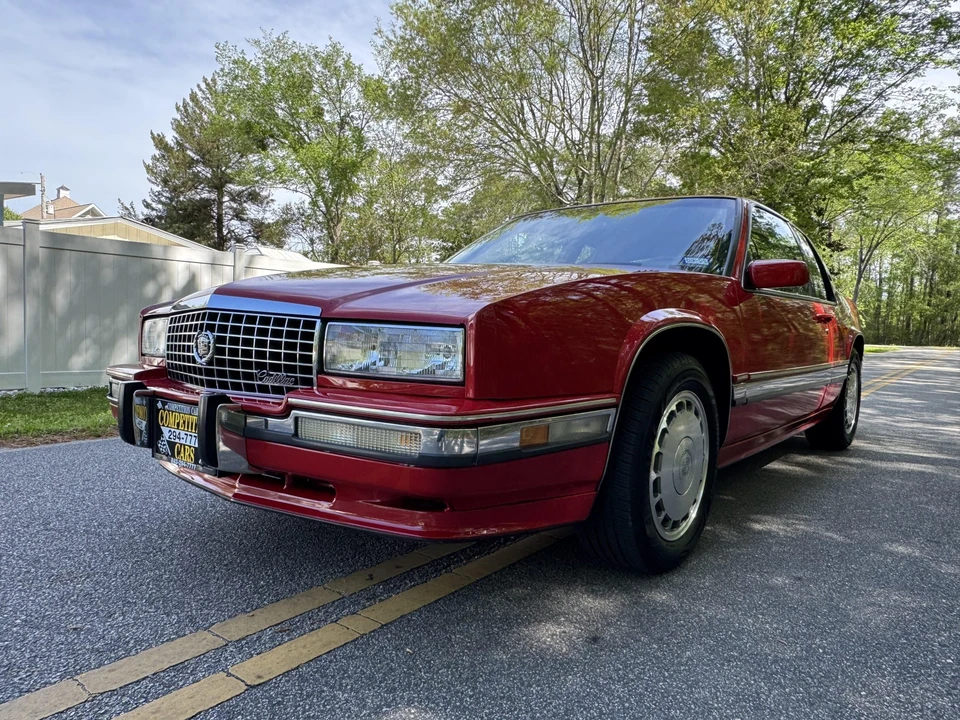 1990 Cadillac Eldorado 11th Gen - Image 2 of 31
