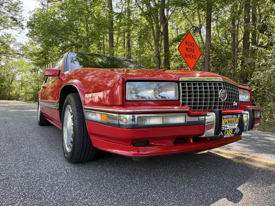 1990 Cadillac Eldorado 11th Gen - Image 23 of 31