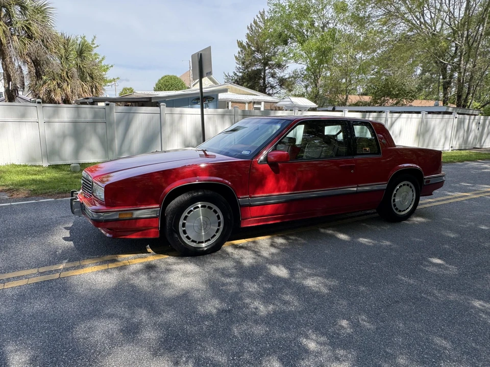 1990 Cadillac Eldorado 11th Gen - Image 7 of 31