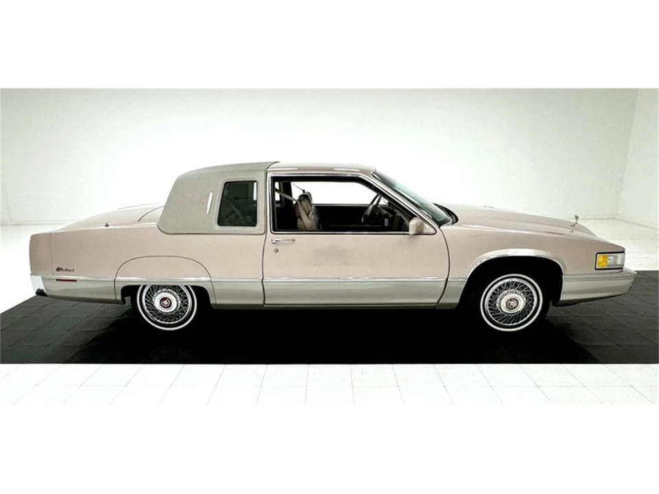 1990 Cadillac Fleetwood - Image 6 of 31