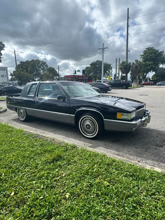 1990 Cadillac Fleetwood - Image 4 of 21