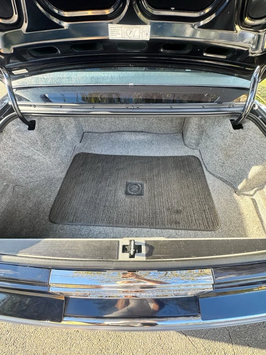 1990 Cadillac Fleetwood - Image 8 of 21