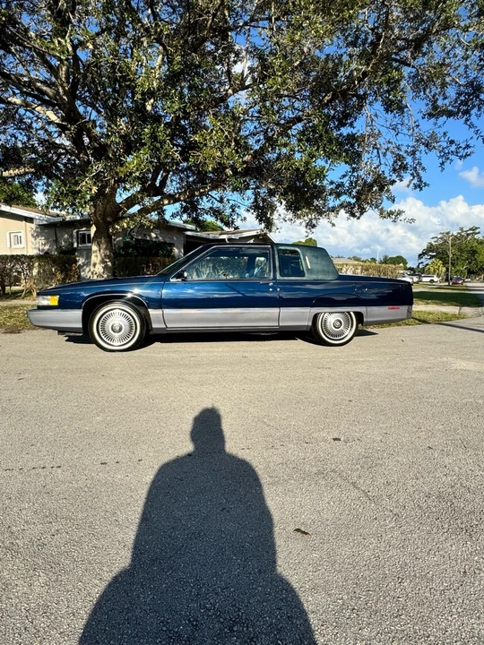 1990 Cadillac Fleetwood - Image 6 of 21