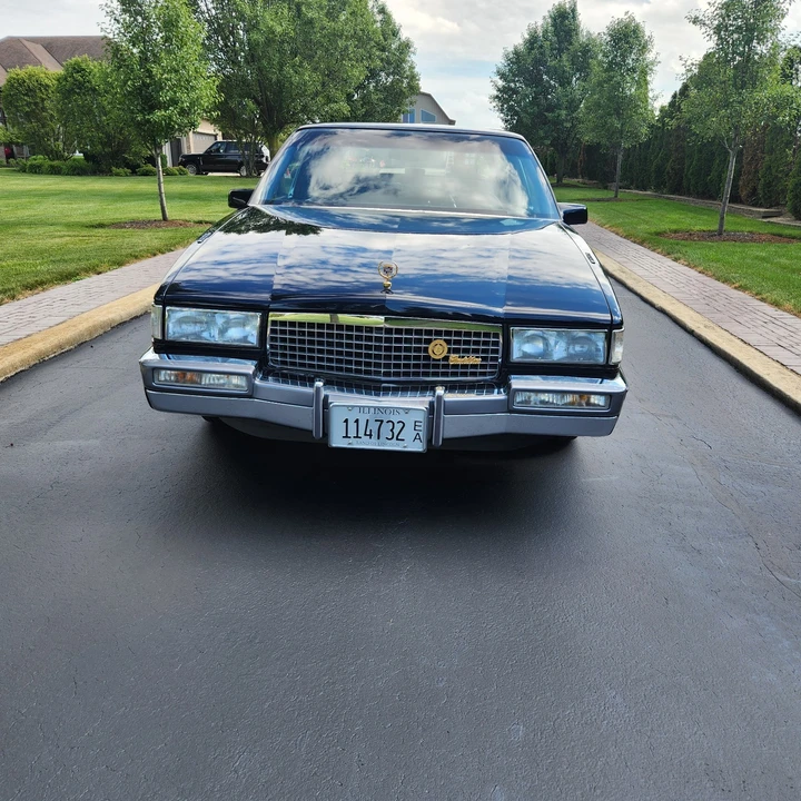 1990 Cadillac Fleetwood - Image 16 of 16