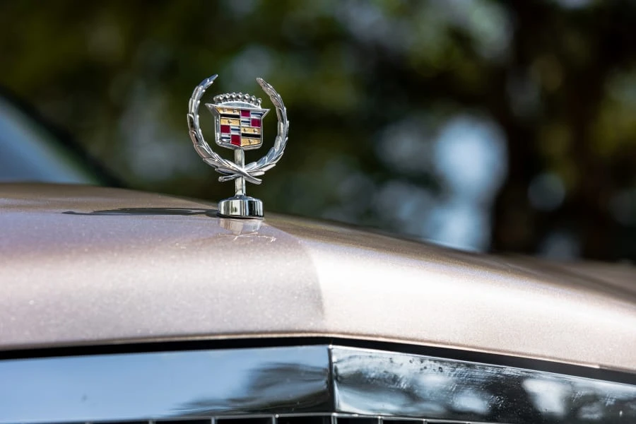 1990 Cadillac Fleetwood - Image 10 of 31
