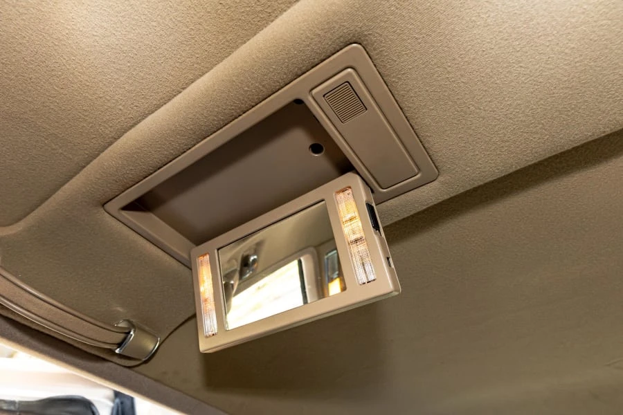 1990 Cadillac Fleetwood - Image 30 of 31