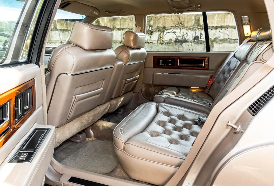 1990 Cadillac Fleetwood - Image 31 of 31