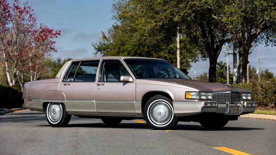 1990 Cadillac Fleetwood - Image 5 of 31