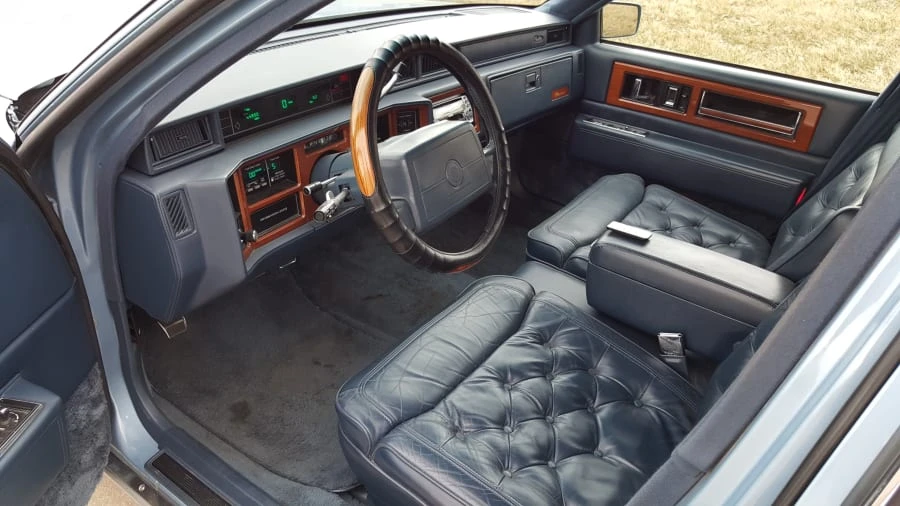 1990 Cadillac Fleetwood - Image 3 of 7