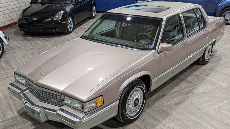 1990 Cadillac Fleetwood - Image 22 of 22