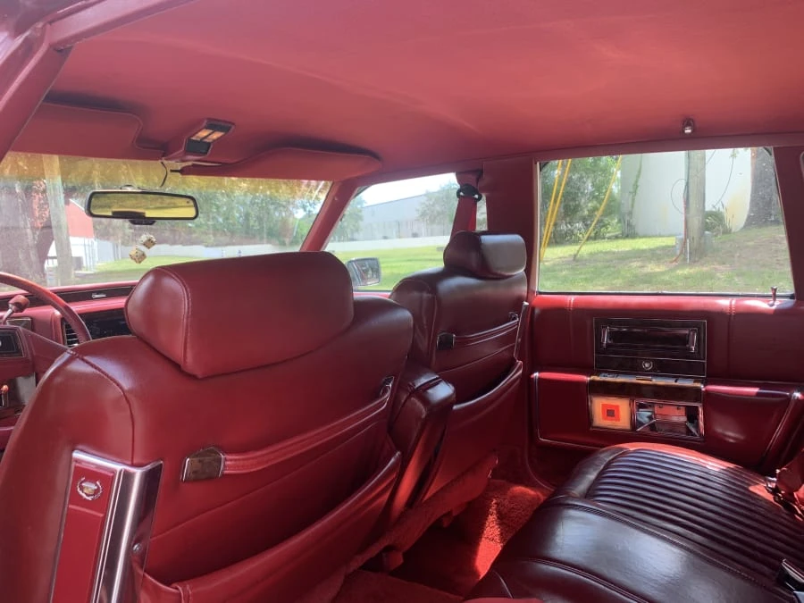 1990 Cadillac Brougham - Image 8 of 15