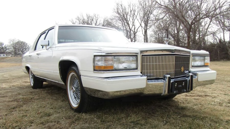 1990 Cadillac Brougham - Image 20 of 20