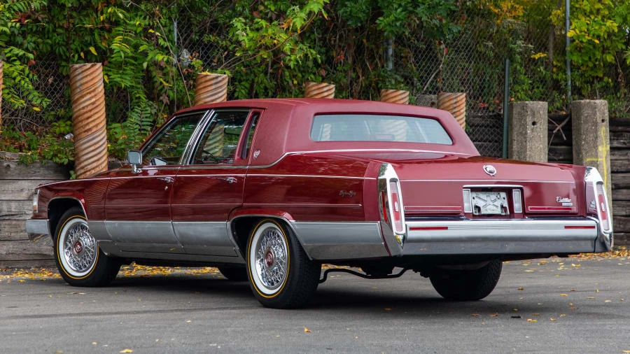1990 Cadillac Brougham - Image 3 of 16