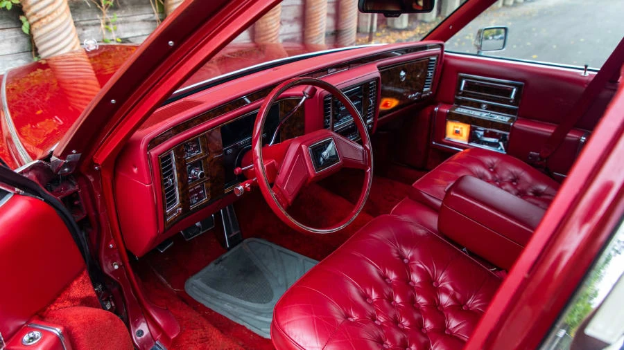 1990 Cadillac Brougham - Image 4 of 16