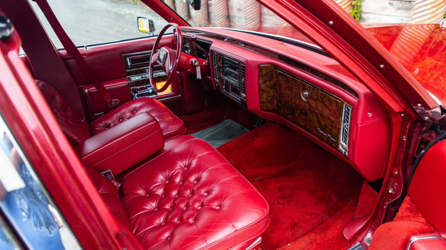 1990 Cadillac Brougham - Image 5 of 16