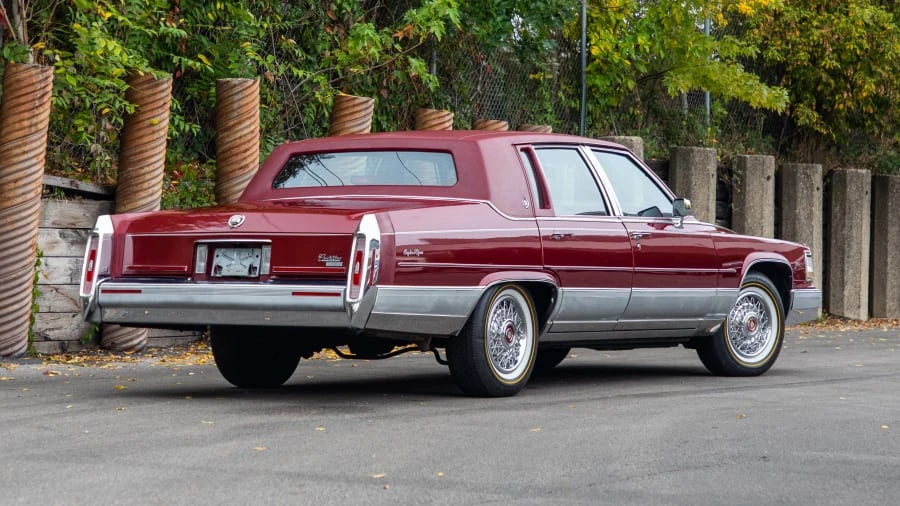1990 Cadillac Brougham - Image 12 of 16