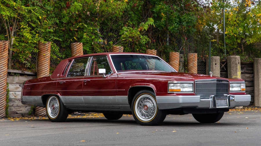 1990 Cadillac Brougham - Image 16 of 16