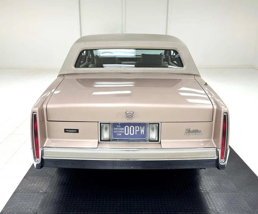 1990 Cadillac Fleetwood - Image 4 of 12