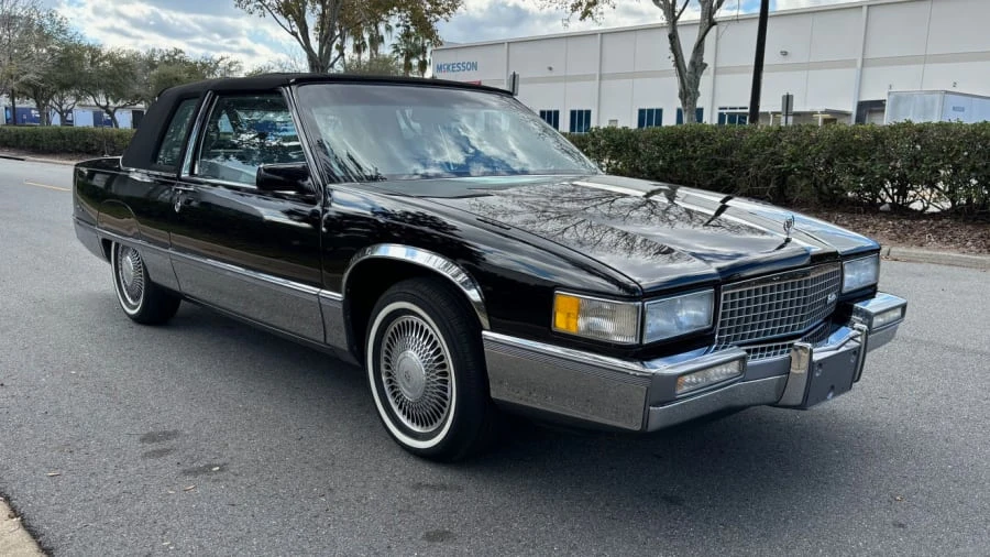 1990 Cadillac Fleetwood - Image 6 of 25