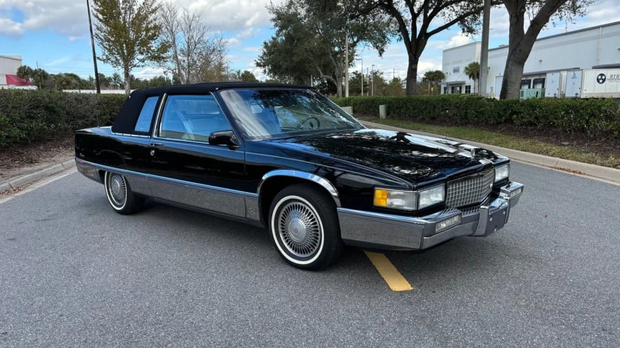 1990 Cadillac Fleetwood - Image 7 of 25