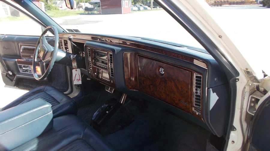 1990 Cadillac Series 70 & 75 - Image 5 of 10