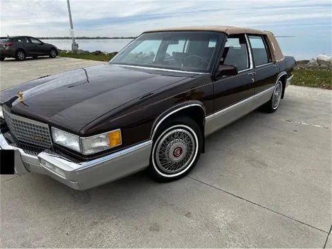 1990 Cadillac Sedan DeVille Gold Package
