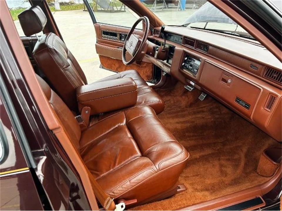 1990 Cadillac DeVille 6th Gen - Image 6 of 19