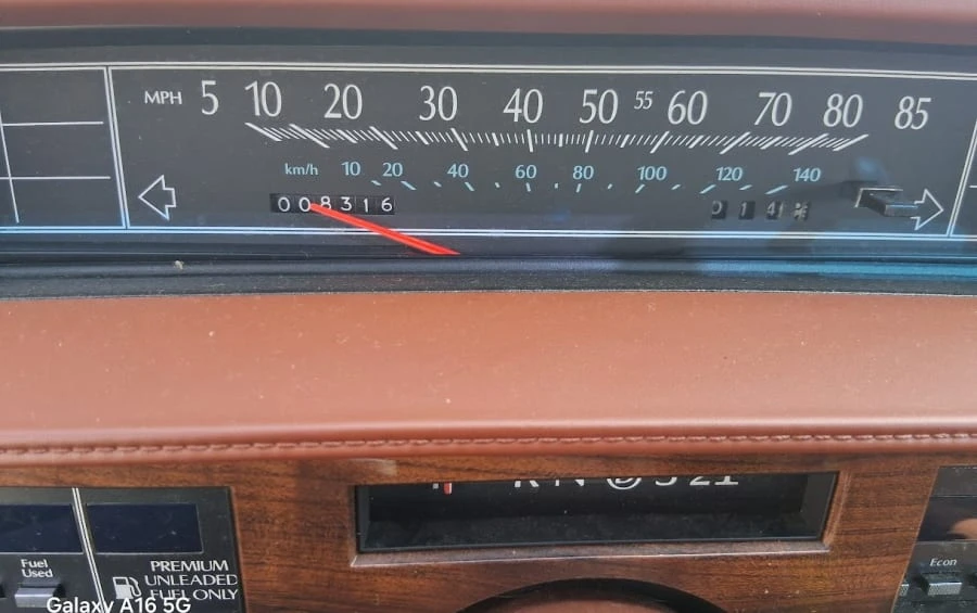 1990 Cadillac DeVille 6th Gen - Image 12 of 24