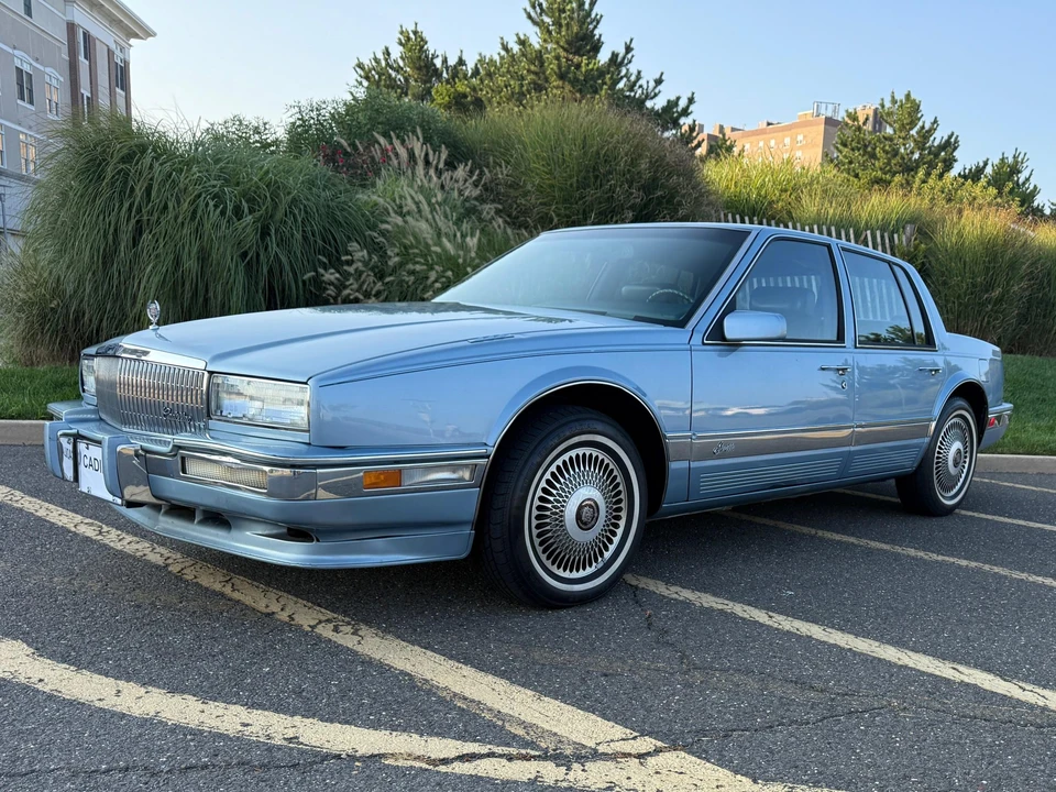 1990 Cadillac Seville - Image 5 of 31