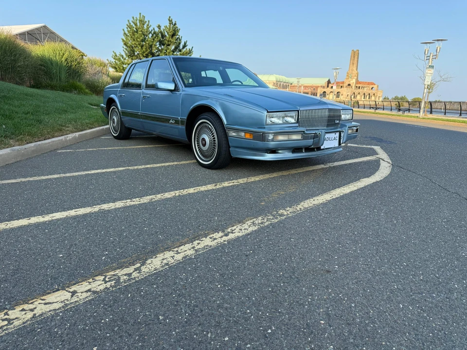1990 Cadillac Seville - Image 14 of 31
